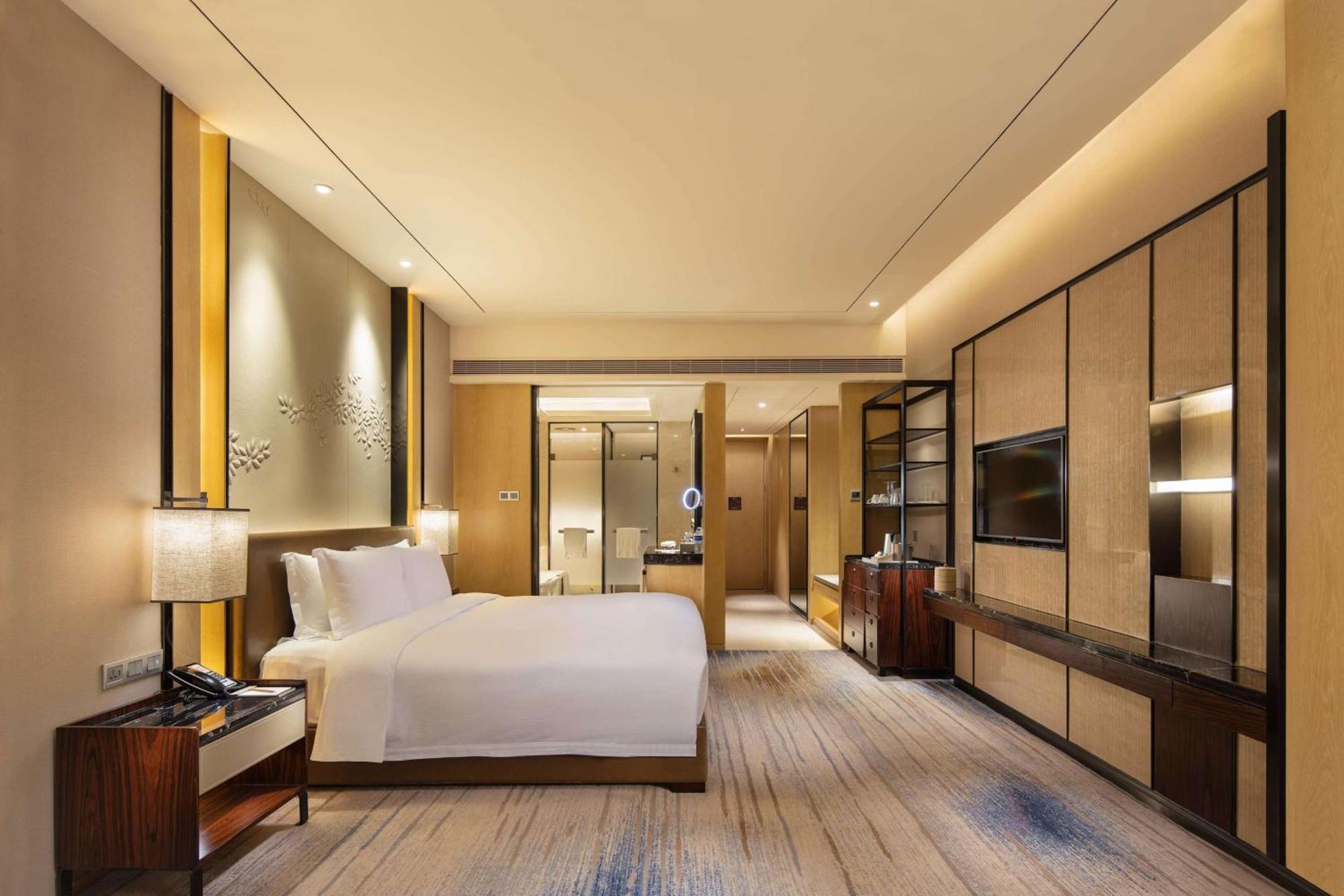 Doubletree By Hilton Hotel Anshun Exterior photo